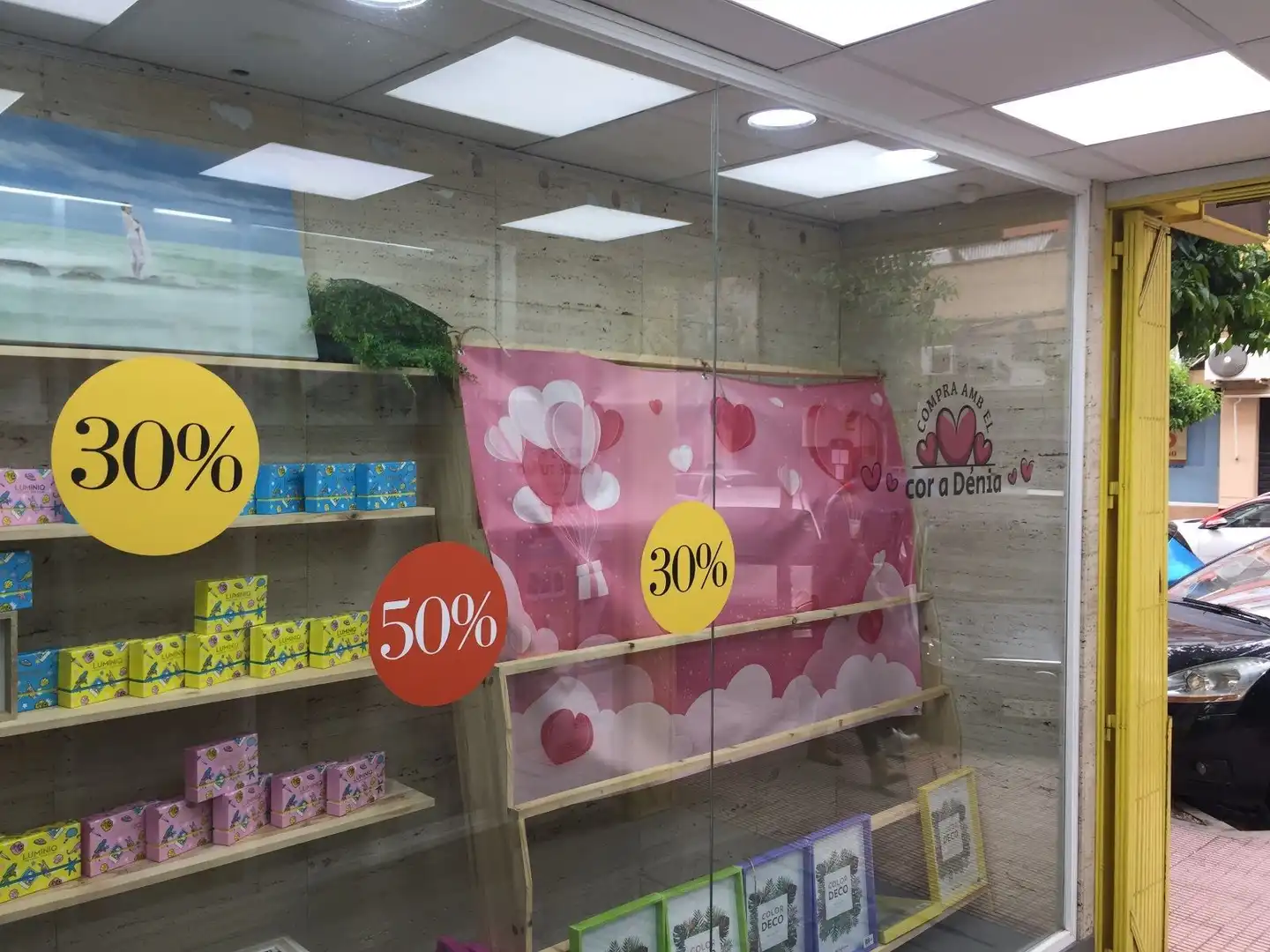 Local en venta en Dénia