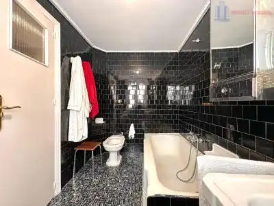 Piso con ascensor en venta en FRAY LEOPOLDO DE ALPANDEI 14, imagen 21