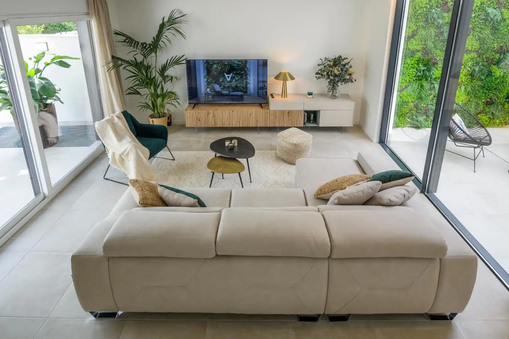 Sala d'estar de Casa o xalet en venda en Murcia amb Aire condicionat, Jardí privat i Terrassa