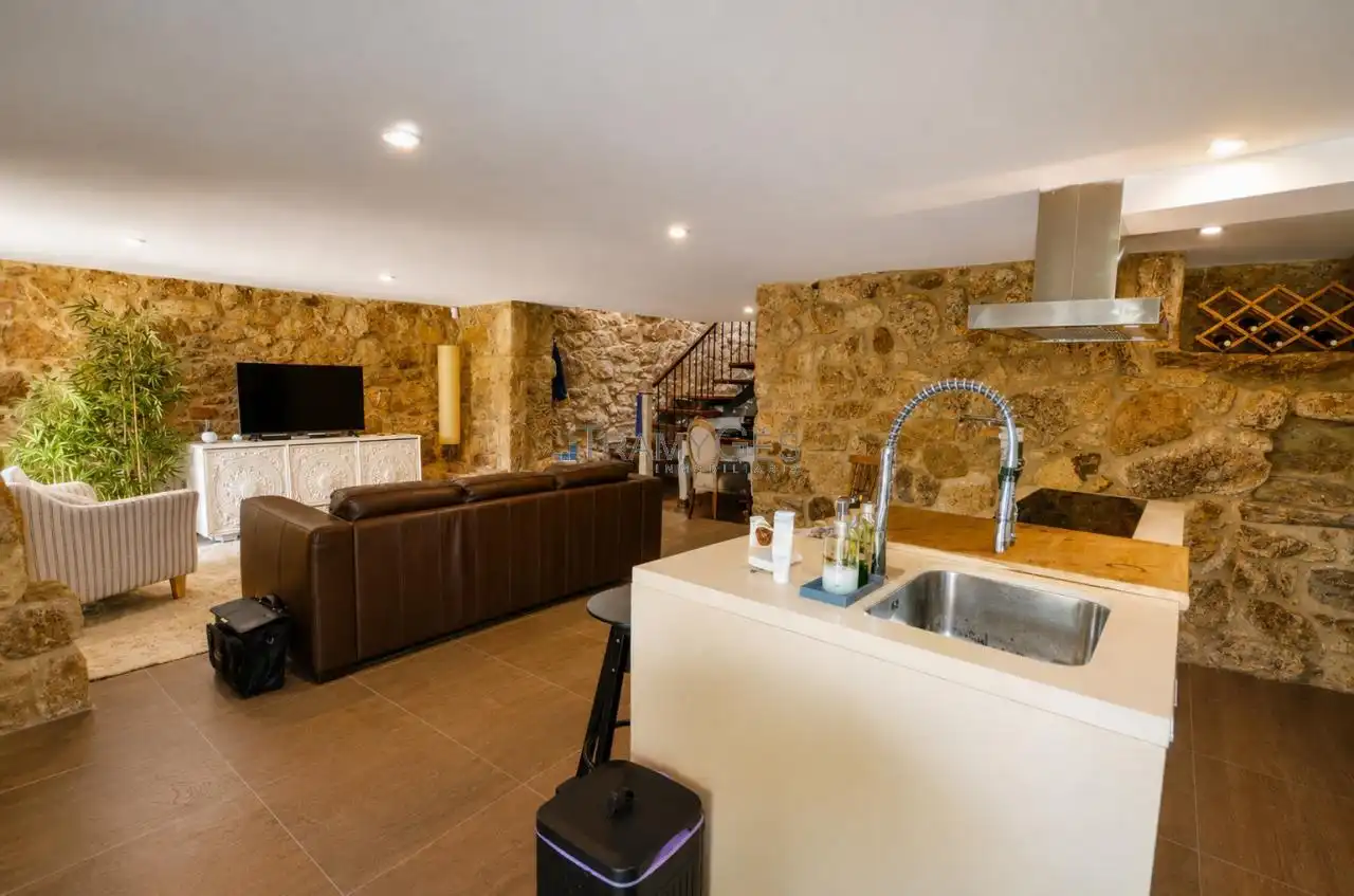 Casa o xalet en venda en O Rosal   amb Calefacció, Jardí privat i Terrassa