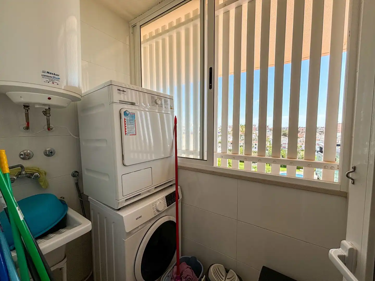 Dormitori de Àtic de lloguer en Pilar de la Horadada amb Aire condicionat, Calefacció i Piscina
