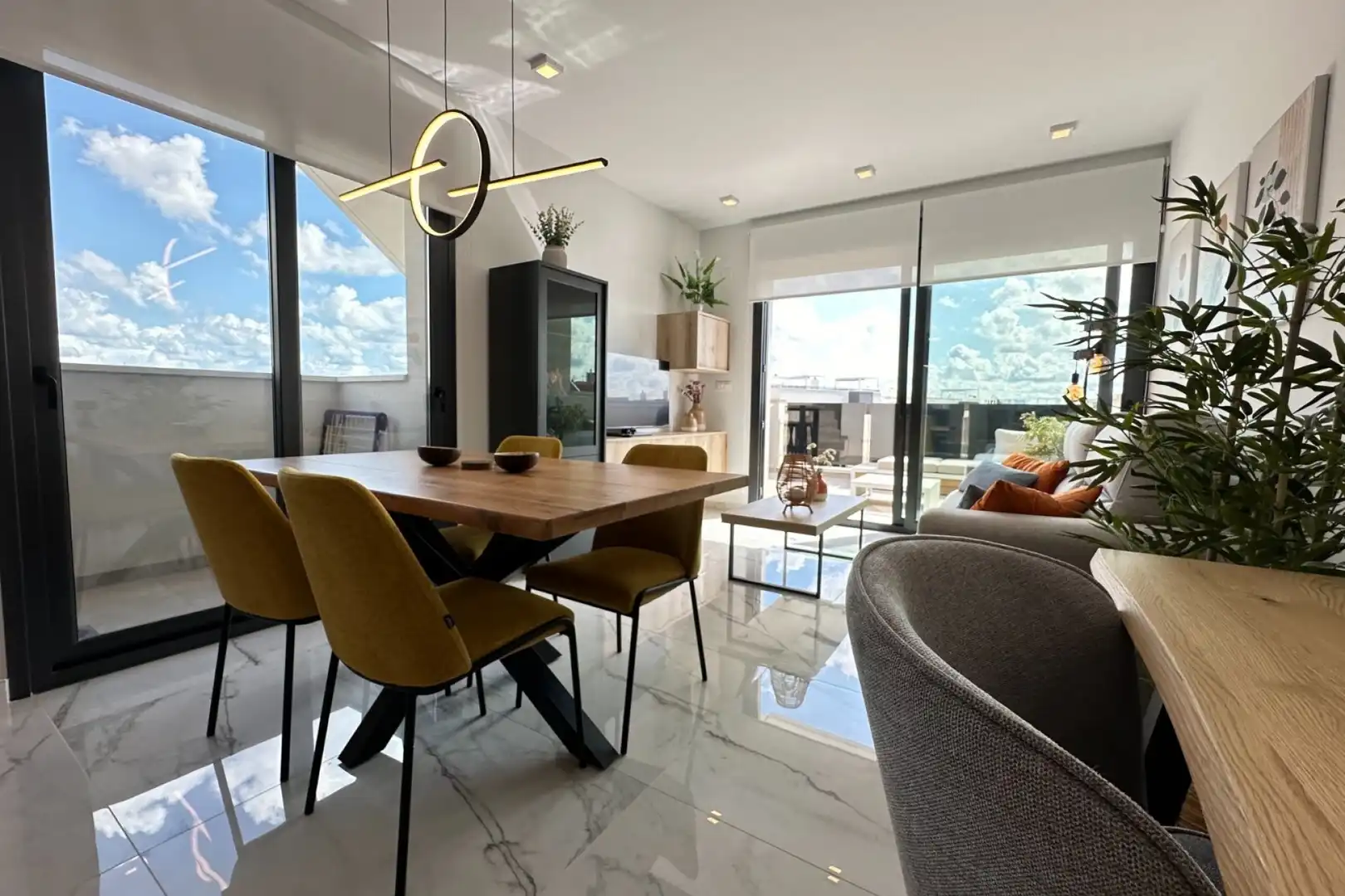 Comedor de Casa o chalet en venta en Orihuela con Aire acondicionado, Calefacción y Terraza
