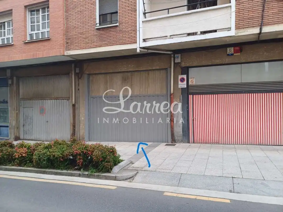 Locale commerciale in vendita a Amorebieta-Etxano