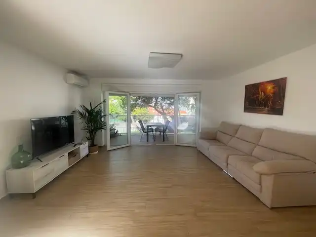 Piso con piscina en alquiler en Calle de la Salpa, imagen 4