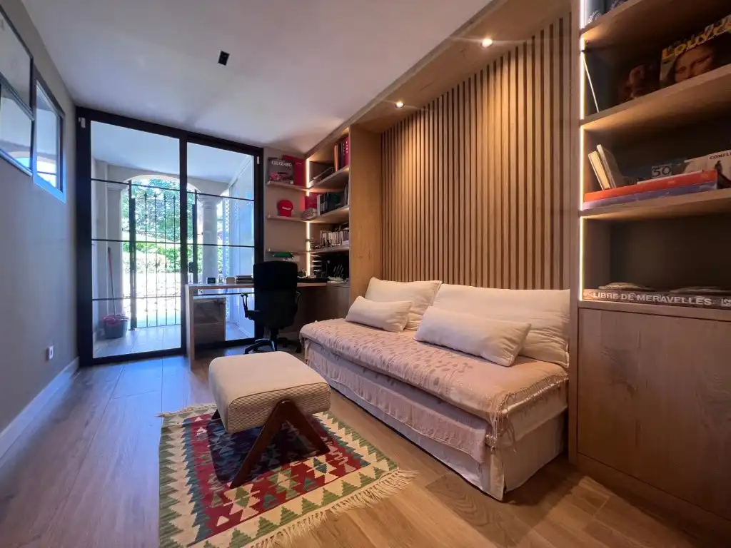Sala d'estar de Apartament de lloguer en Calvià amb Aire condicionat, Jardí privat i Terrassa