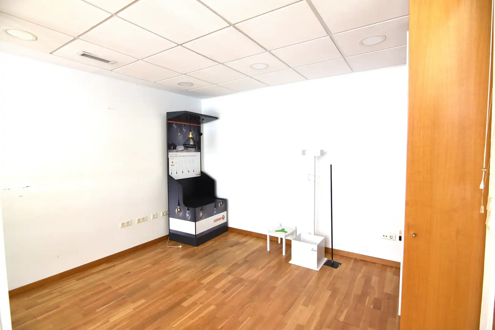 Local comercial en alquiler en Plaza José González Dopeso 51, imagen 3