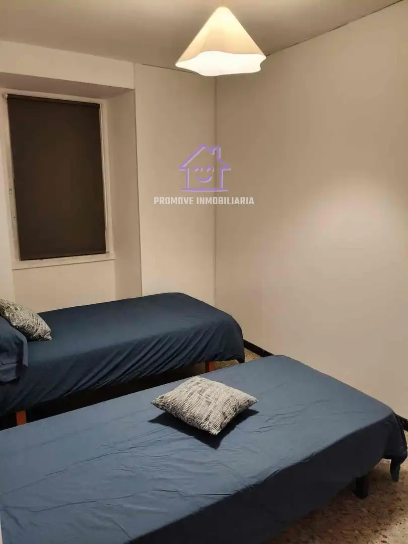 Habitación de Casa o chalet de alquiler en Arteixo con Jardín privado y Amueblado