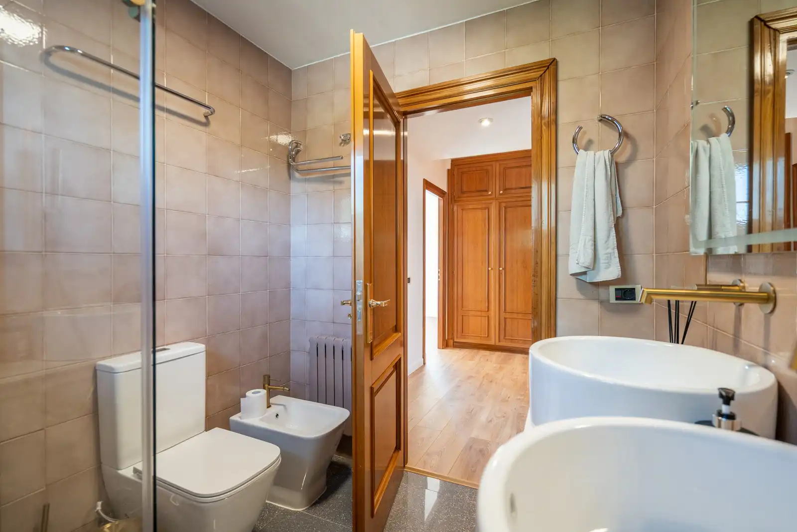Baño de Casa o chalet en venta en Las Rozas de Madrid con Aire acondicionado, Calefacción y Jardín privado