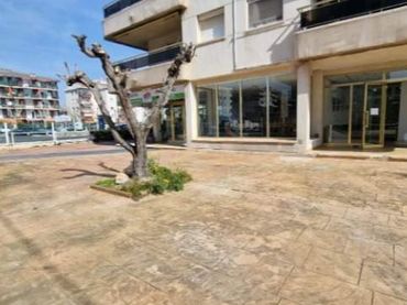 Local comercial en venda a Avenida Barcelona