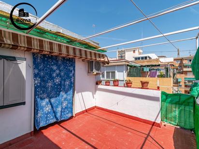 Exterior view of Attic for sale in  Granada Capital  with Air Conditioner, Terrace and Balcony