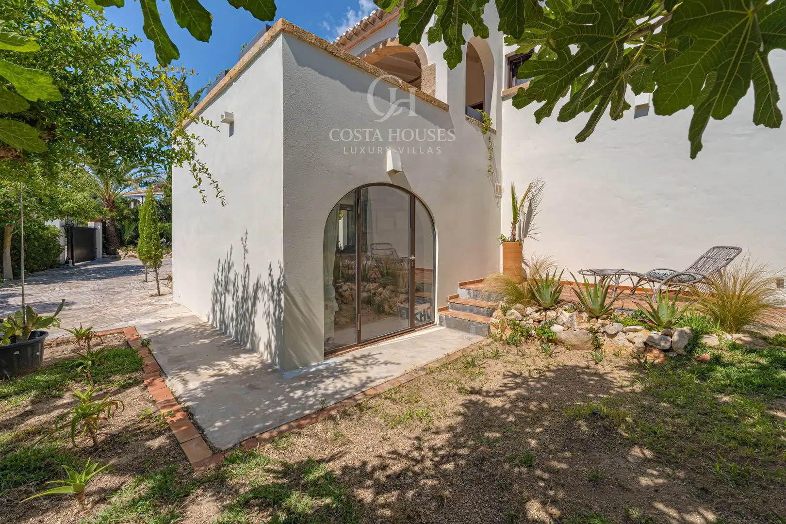 Exterior view of Houses for sale in Jávea / Xàbia  with Air Conditioner, Private garden and Terrace