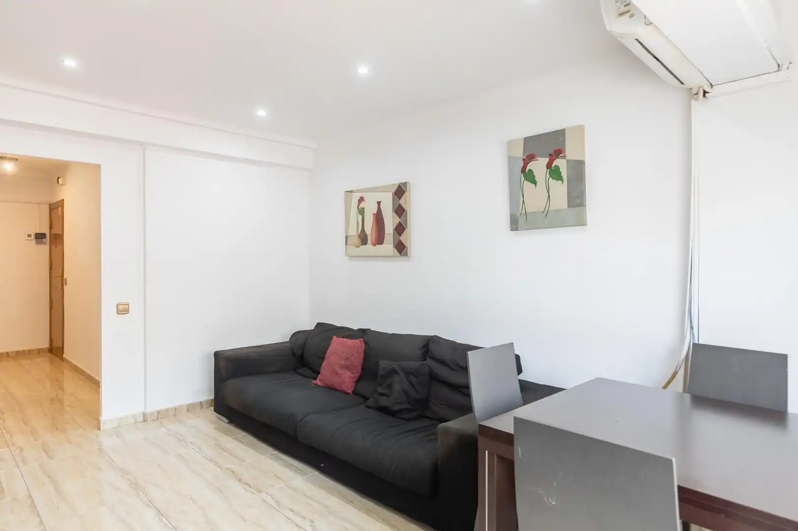 Flat with terrace for sale in Artigues - Llefià, imagen 6