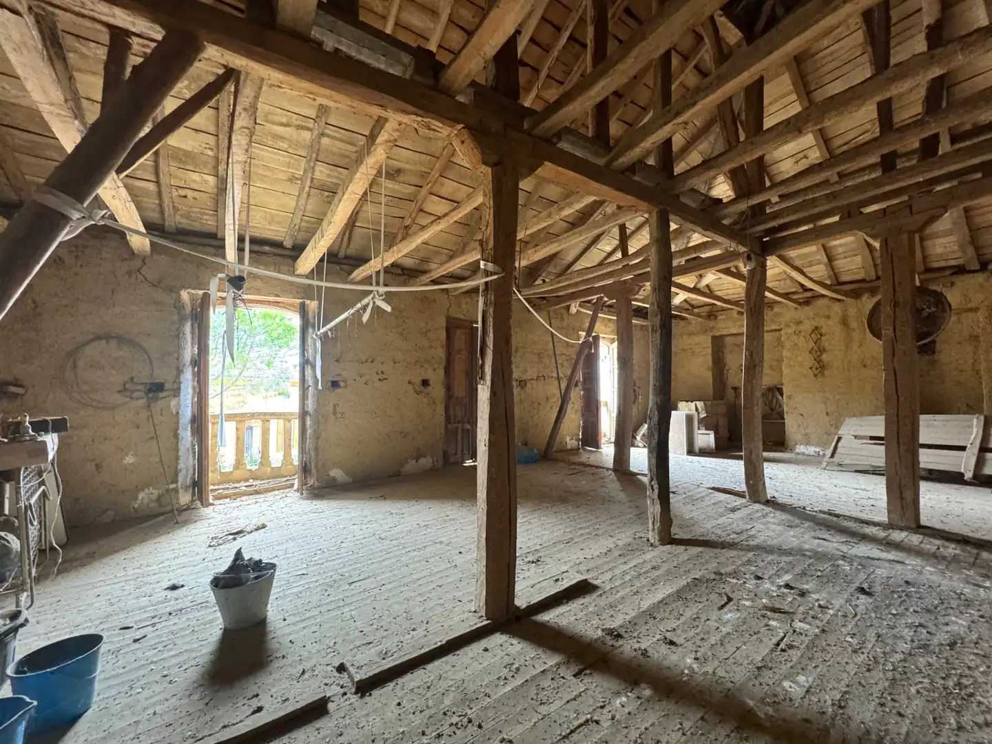 Finca rústica en venda en Villalba de la Loma amb Jardí privat i Traster
