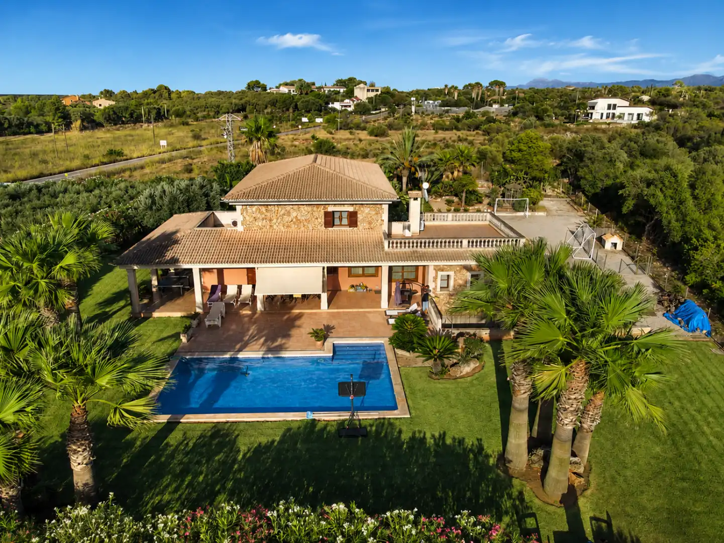 Vista exterior de Casa o xalet de lloguer en Santa Margalida amb Aire condicionat, Calefacció i Terrassa