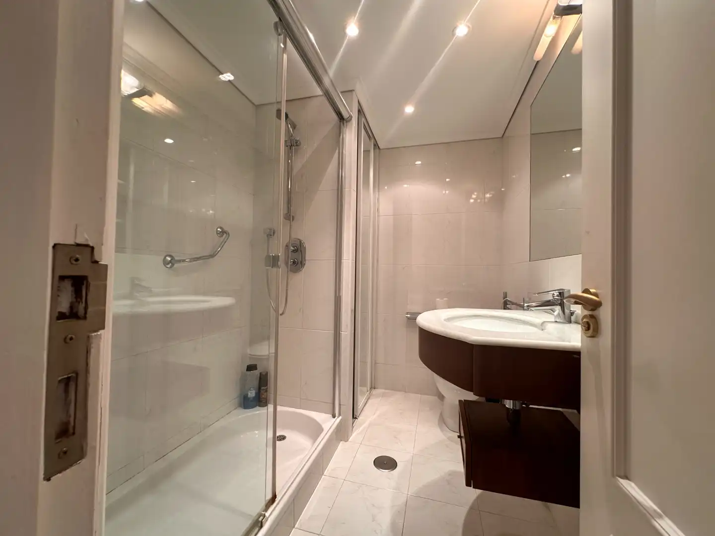Bathroom of Flat for rent in Santander  with Heating, Parquet flooring and Terrace