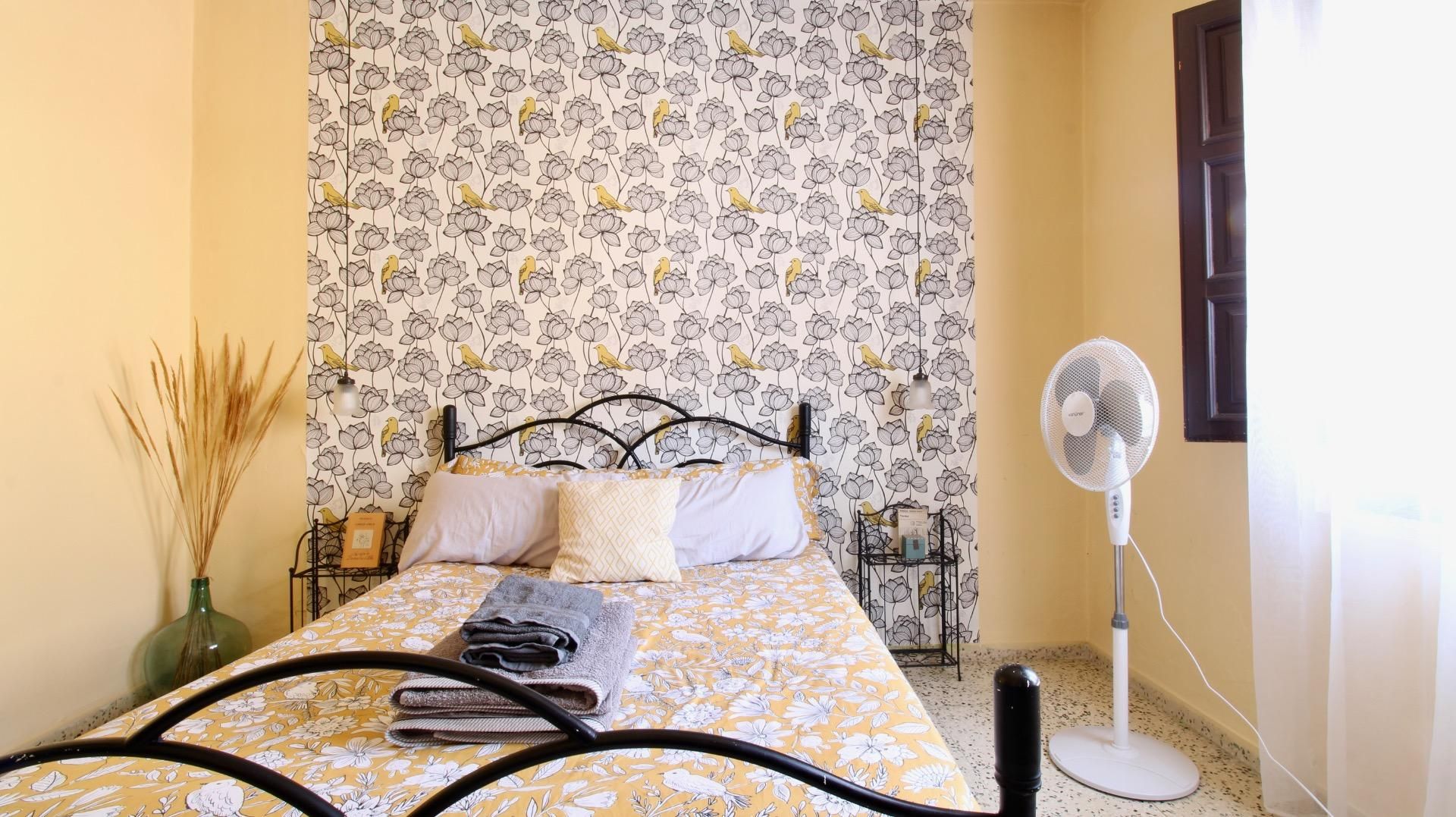 Bedroom of House or chalet for sale in Fuente Vaqueros  with Air Conditioner and Storage room