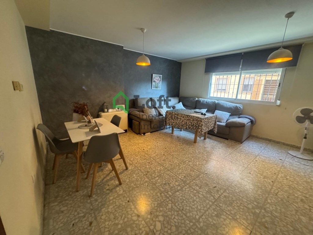 Exterior view of Flat to rent in Badajoz Capital  with Air Conditioner, Heating and Furnished