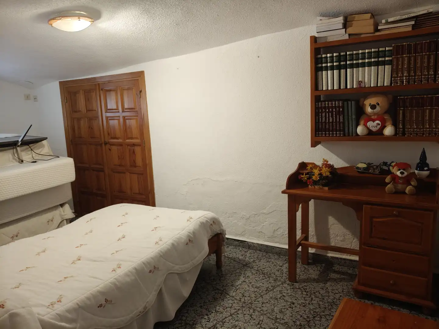 Bedroom of Houses for sale in Caniles  with Furnished
