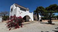Vista exterior de Casa o xalet en venda en San Vicente del Raspeig / Sant Vicent del Raspeig amb Calefacció i Jardí privat