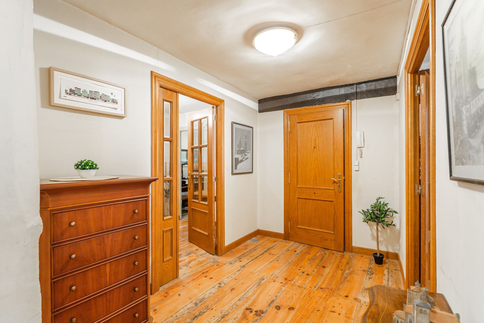 Wohnung zum verkauf in Anue mit Parkett, Abstellraum und Balkon