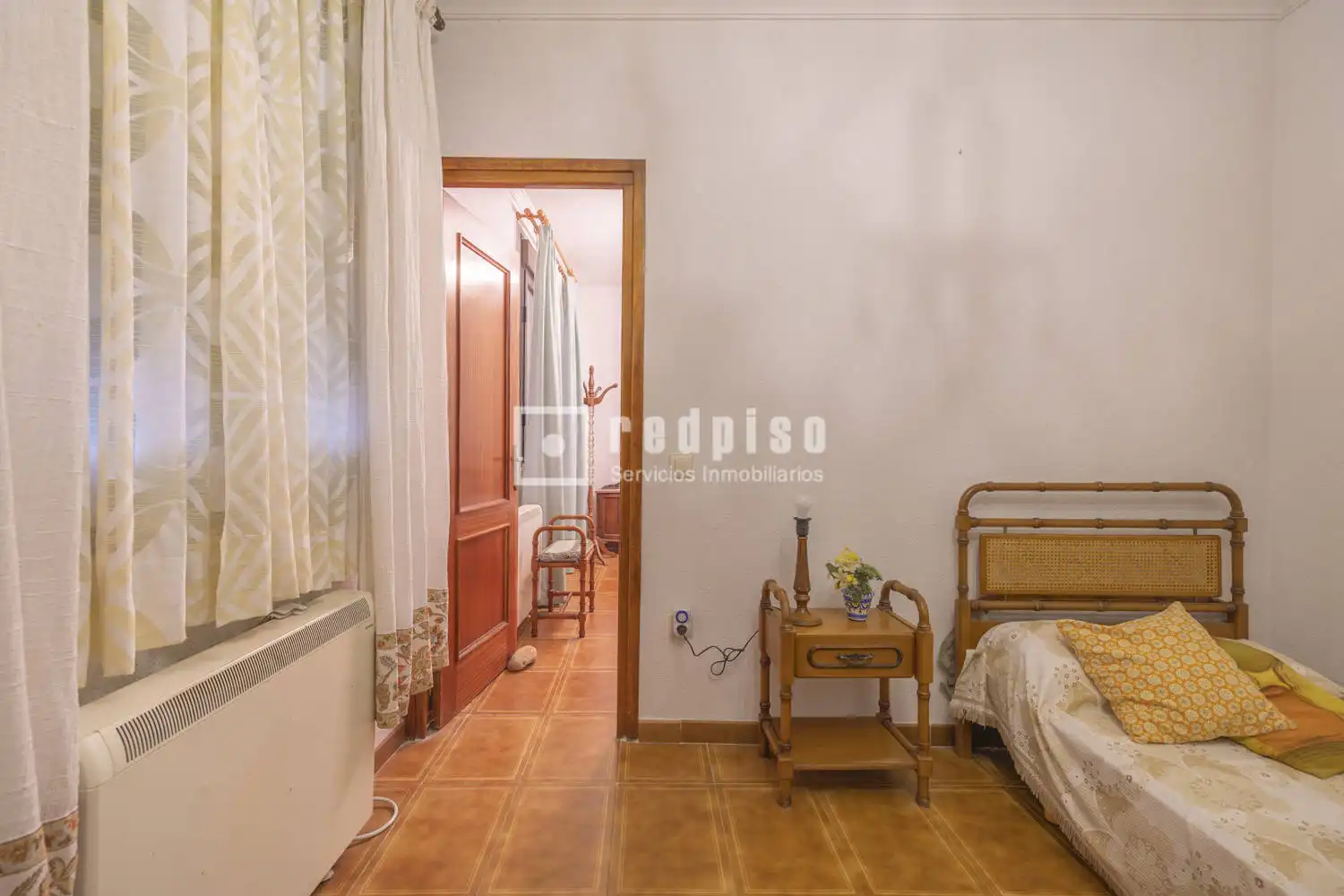 Habitación de Casa o chalet en venta en Noblejas con Calefacción, Jardín privado y Trastero
