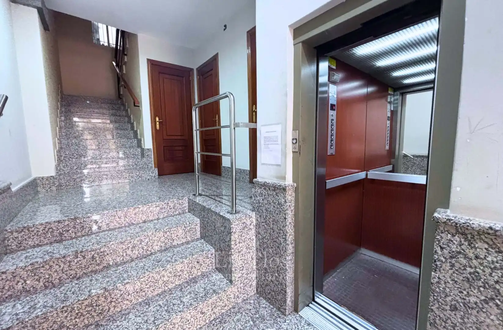 Flat for sale in O Barco de Valdeorras    with Heating, Terrace and Storage room