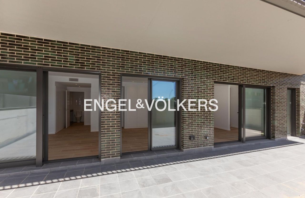 Terraza de Apartamento de alquiler en Esplugues de Llobregat con Aire acondicionado, Calefacción y Jardín privado