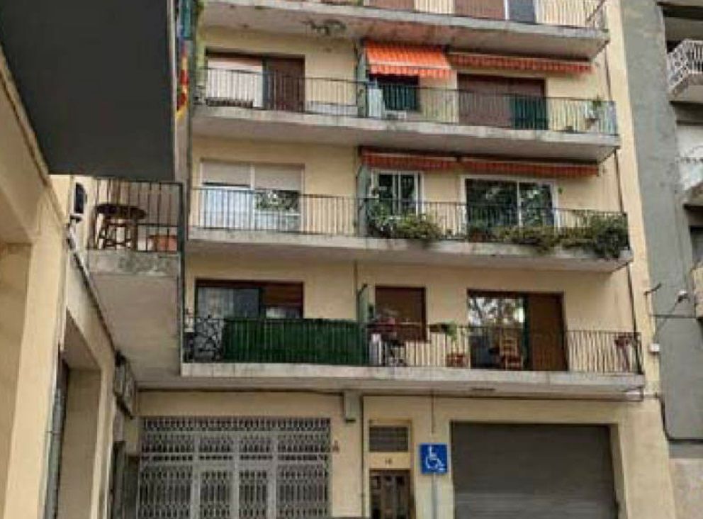 Vista exterior de Pis en venda en Figueres