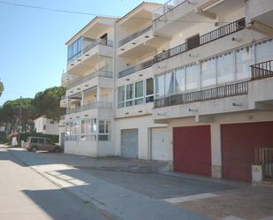 Exterior view of Apartment for sale in L'Escala  with Terrace, Furnished and Oven