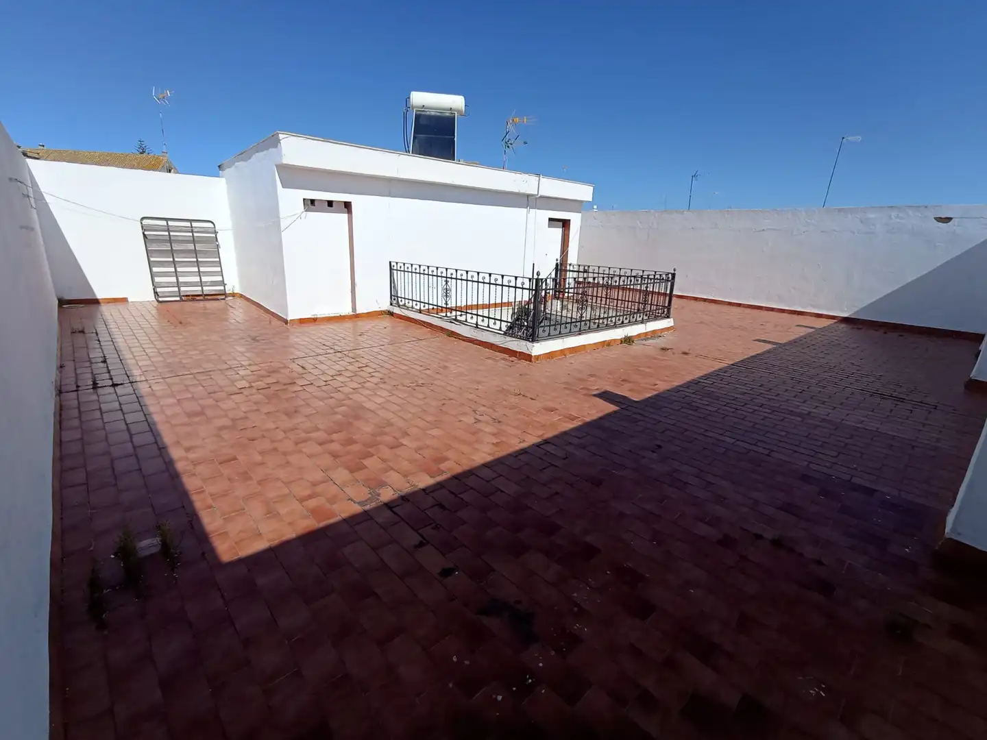 Terrassa de Pis en venda en Chipiona amb Calefacció