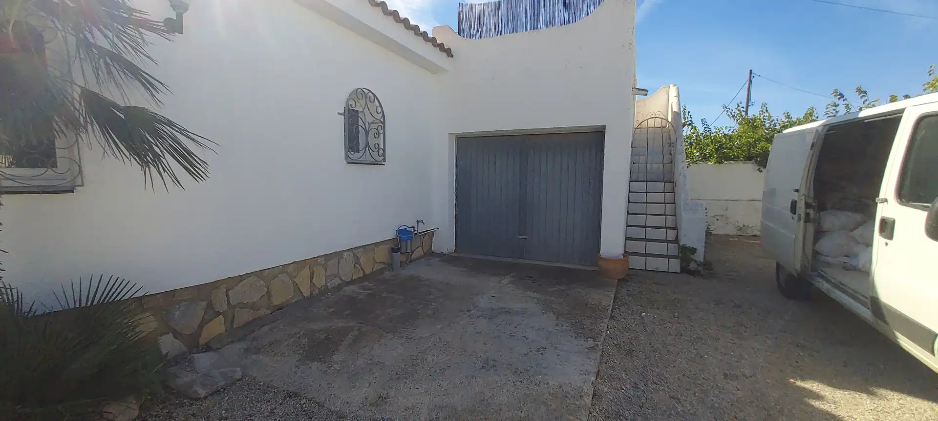 Semi-detached house with pool for sale in Carrer Illes Canaries, imagen 6