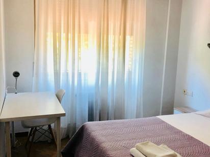Bedroom of Flat to share in  Sevilla Capital  with Heating, Furnished and Washing machine