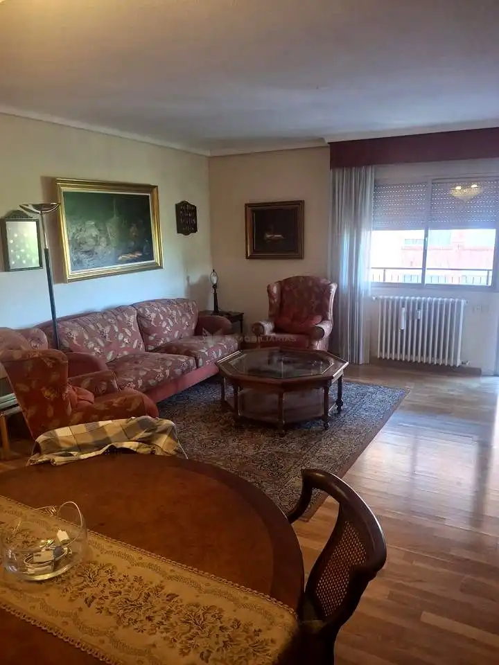 Flat with lift to rent in Ronda del Parque, imagen 6