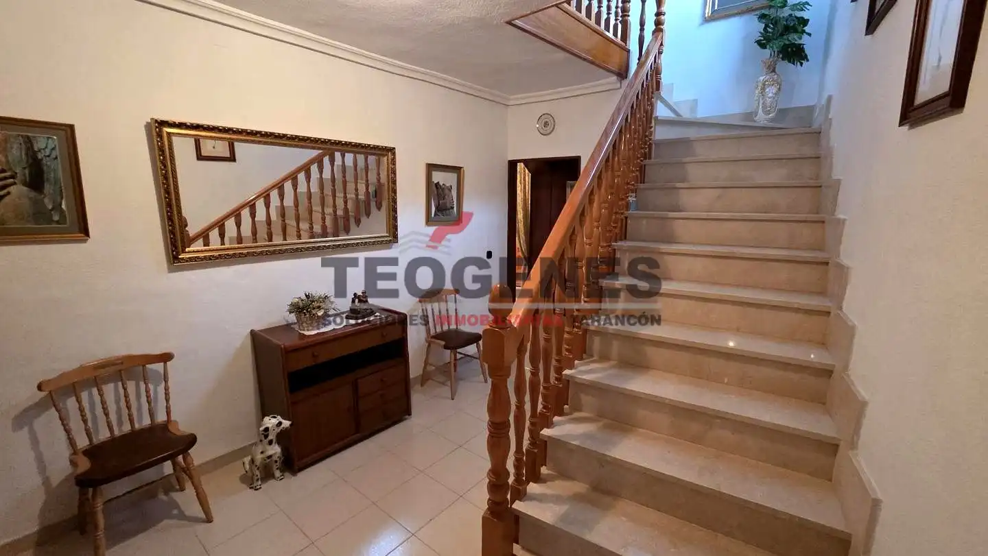 Houses for sale in Villarejo de Fuentes  with Terrace and Furnished