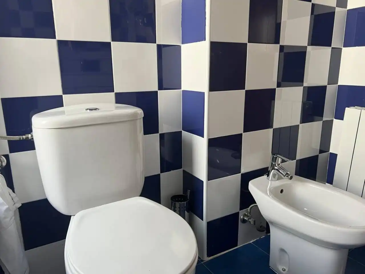 Semi-detached house with pool to rent in Bargas, imagen 36