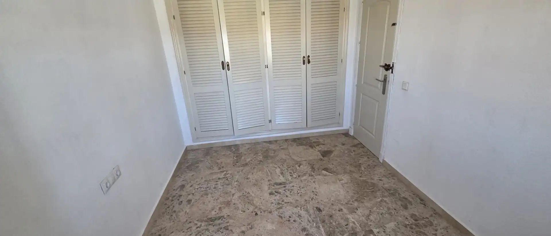 Maison jumelée avec piscine à vendre à Capellanía - Retamar, imagen 24