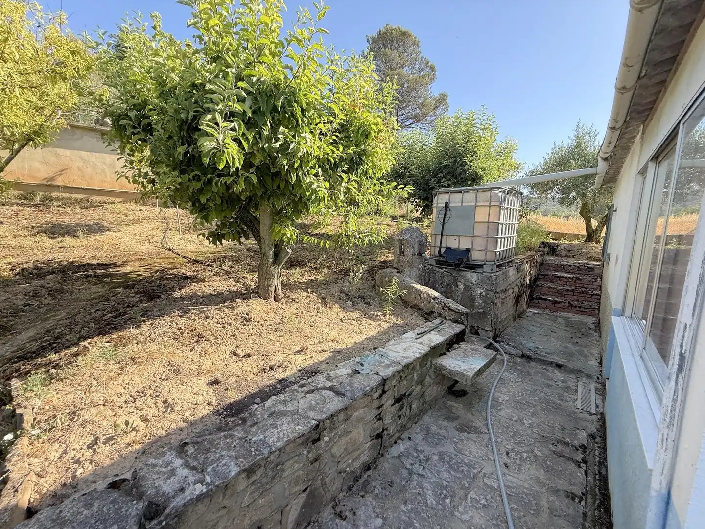 Country homes for sale in Valle de Yerri / Deierri  with Private garden and Swimming Pool