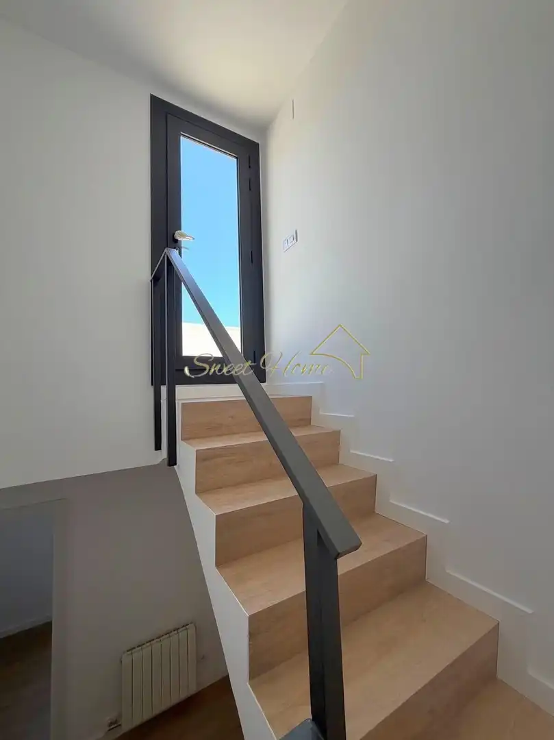 Houses for sale in El Masnou  with Heating, Parquet flooring and Terrace