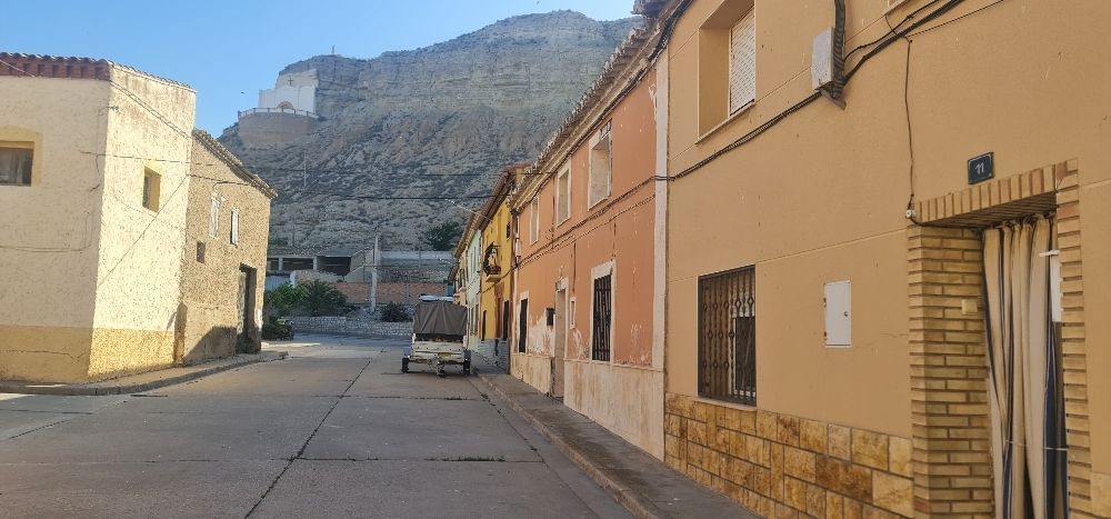 Vista exterior de Casa o xalet en venda en Remolinos