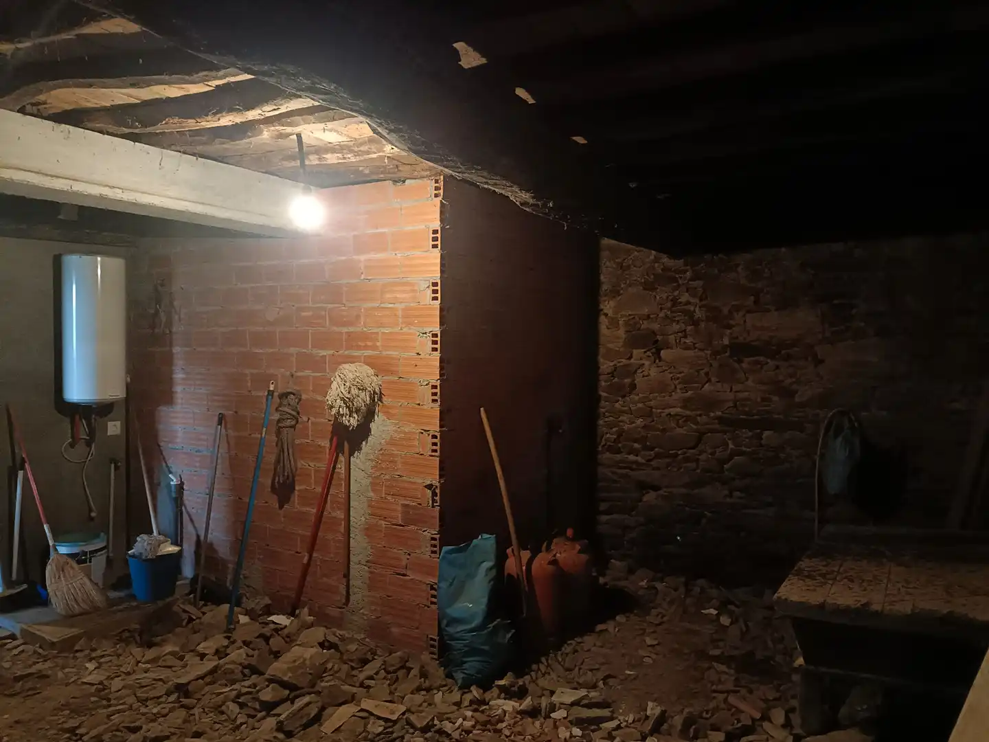 Casa adosada en venta en Cesuras con Jardín privado y Trastero