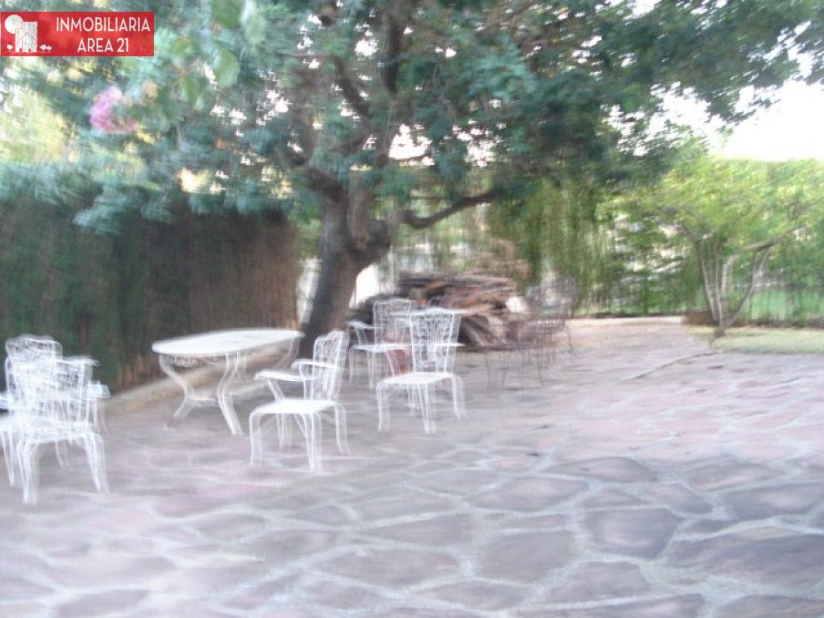 Terrassa de Casa o xalet en venda en La Pobla de Vallbona amb Aire condicionat, Calefacció i Terrassa