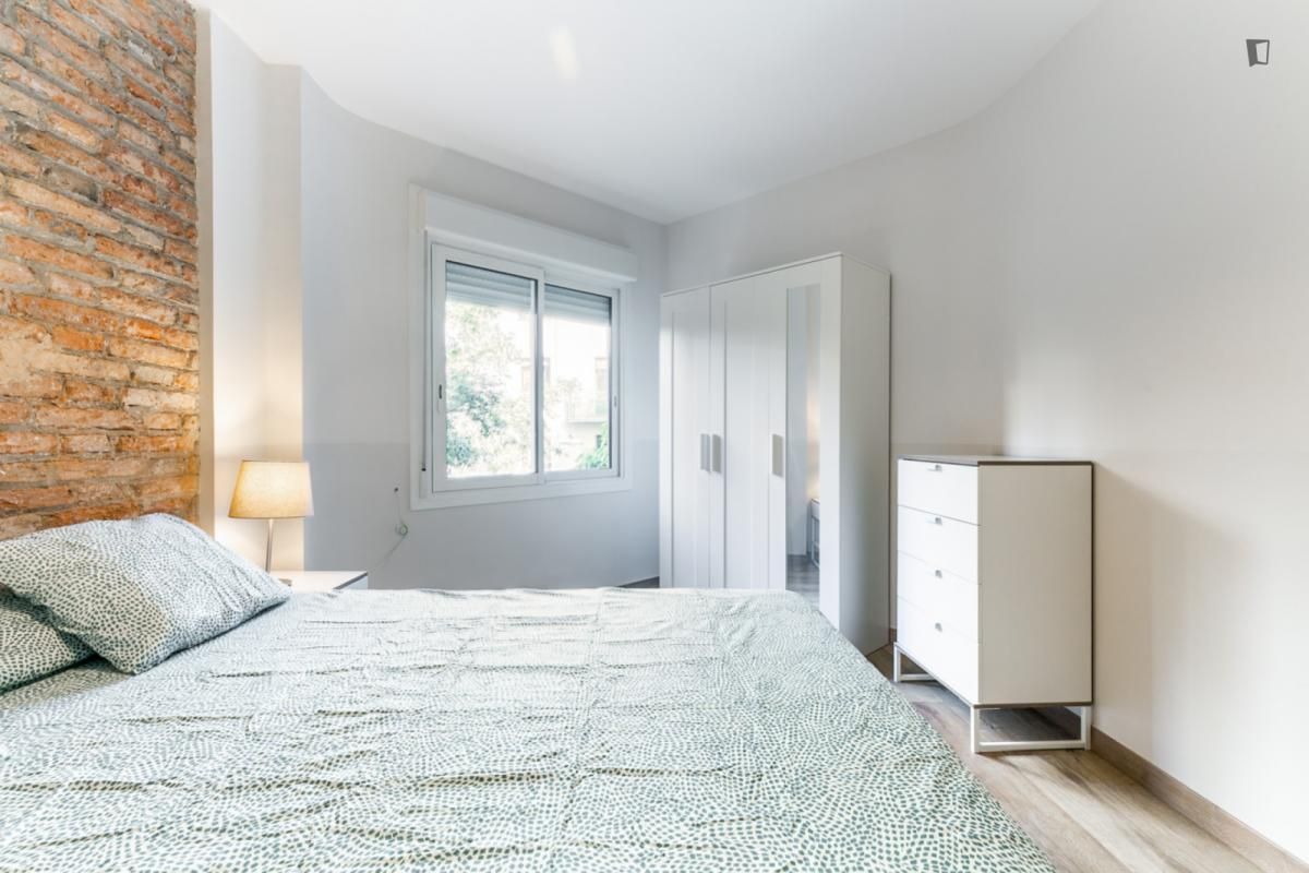 Dormitori de Apartament de lloguer en  Barcelona Capital amb Aire condicionat, Moblat i Forn