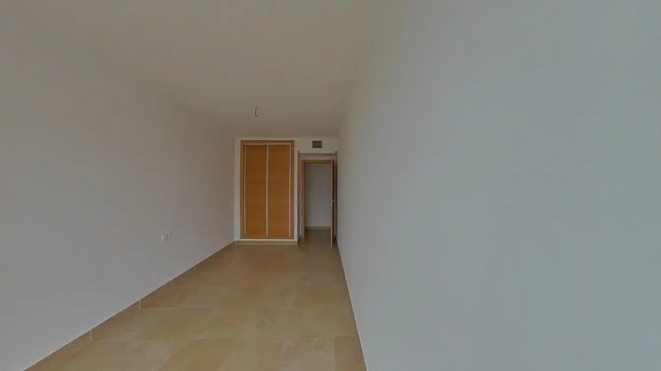 Piso en venta en Alicante / Alacant con Aire acondicionado, Calefacción y Piscina