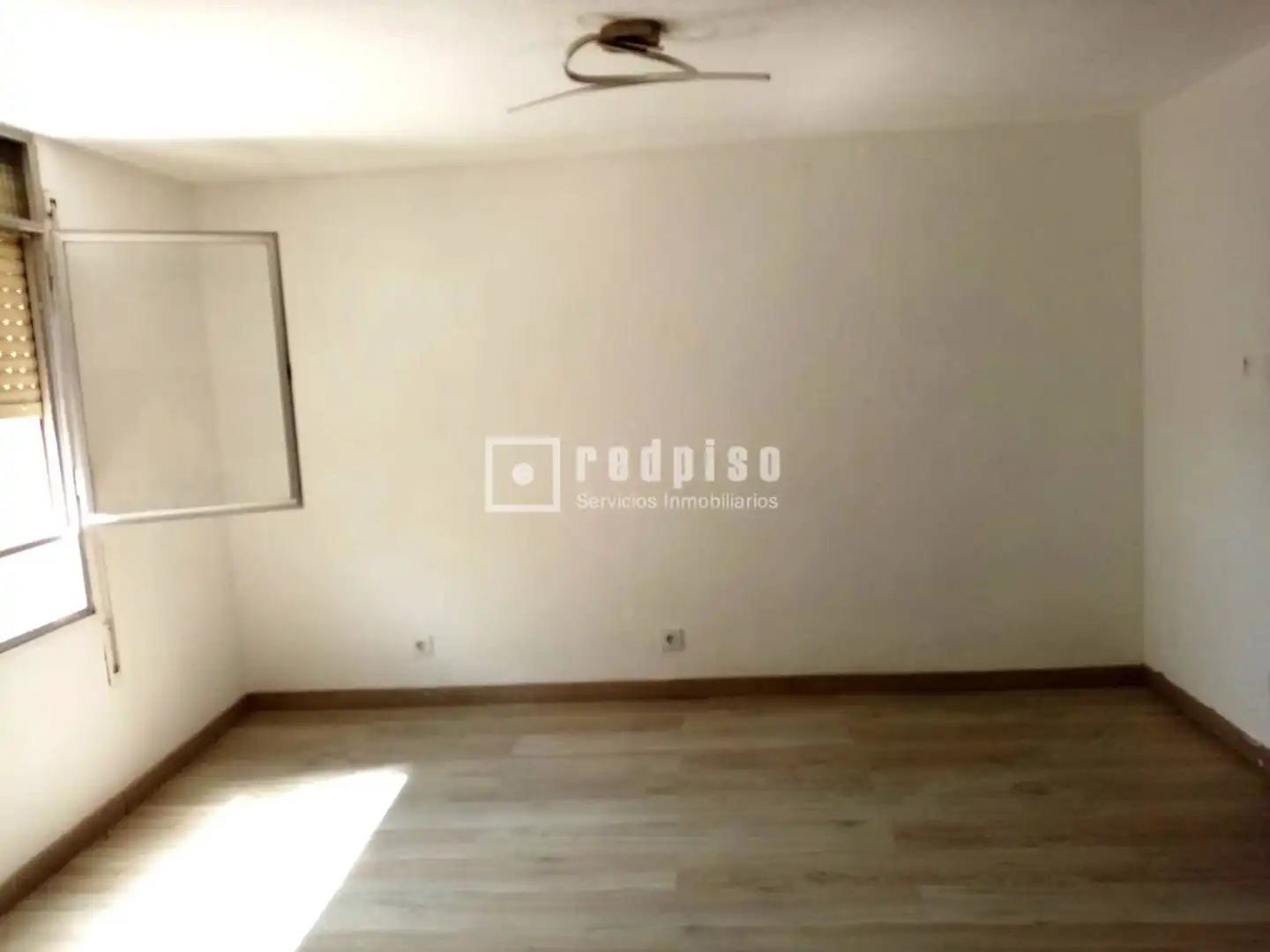 Habitación de Piso en venta en Madrid con Terraza