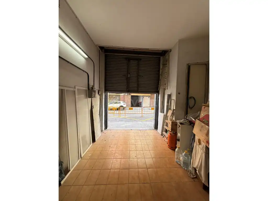 Local en venda en L'Hospitalet de Llobregat