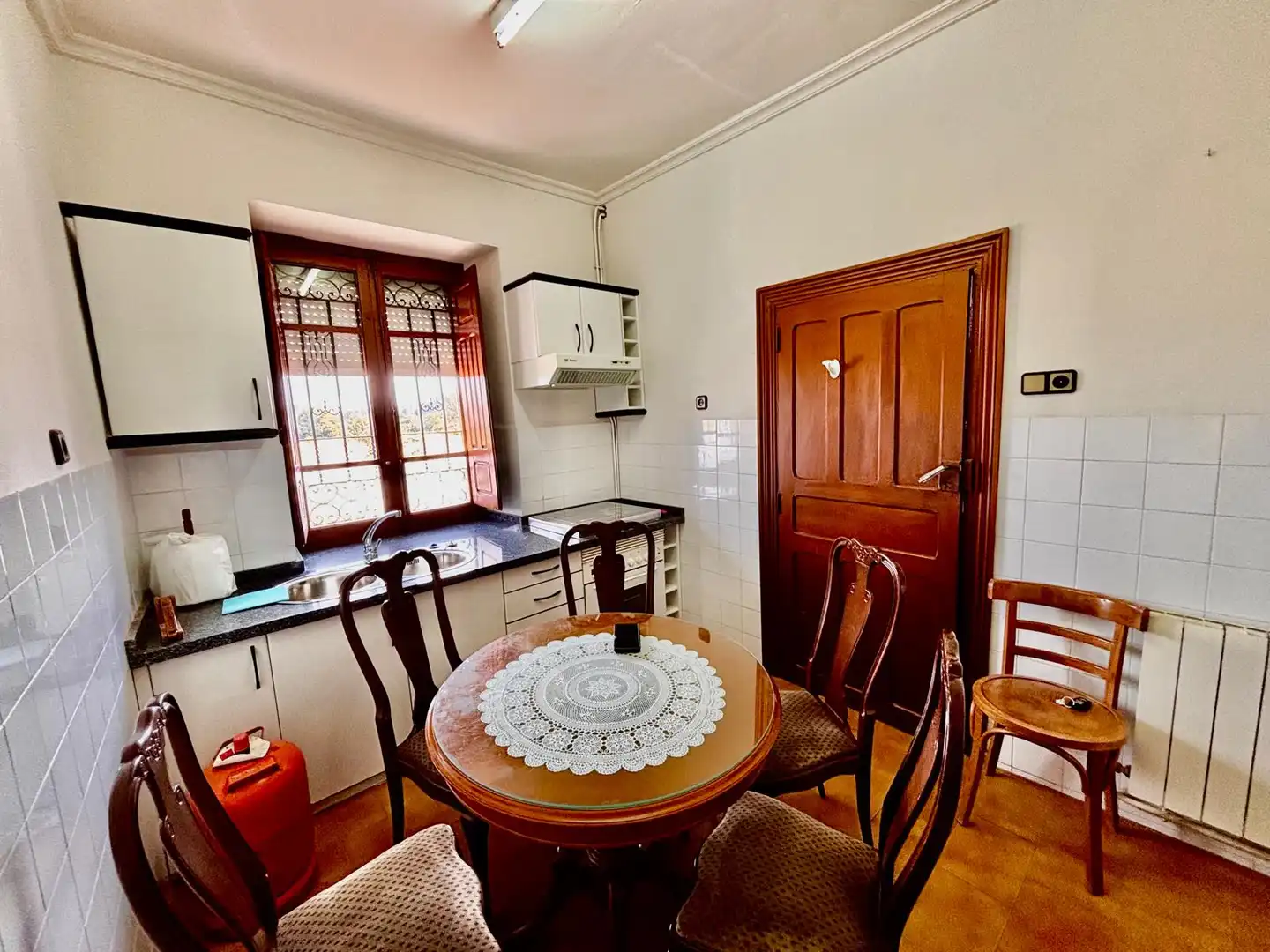 Casa con terraza en venta en Destriana, imagen 3