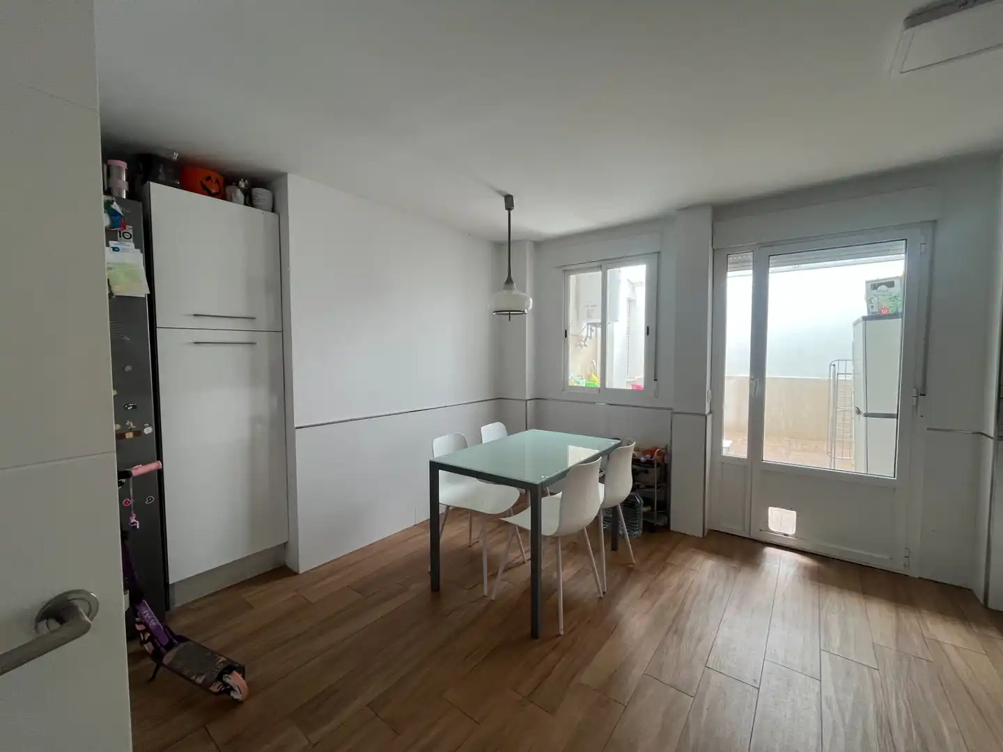 Comedor de Piso en venta en Sagunto / Sagunt con Parquet, Amueblado y Horno