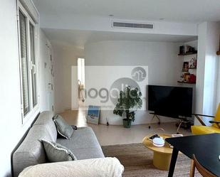 Living room of Attic to rent in  Sevilla Capital  with Air Conditioner and Terrace