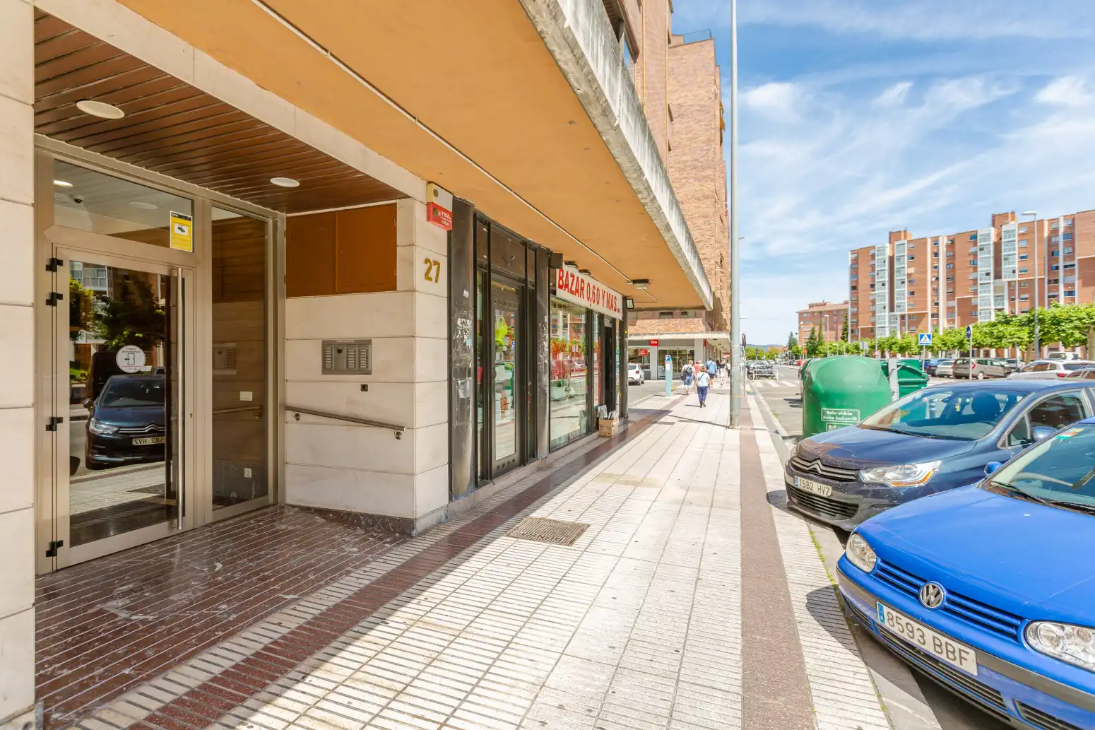 Piso en venta en  Pamplona / Iruña con Parquet, Terraza y Trastero