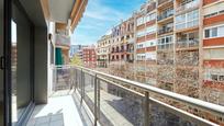 Vista exterior de Pis en venda en  Barcelona Capital amb Aire condicionat, Parquet i Forn